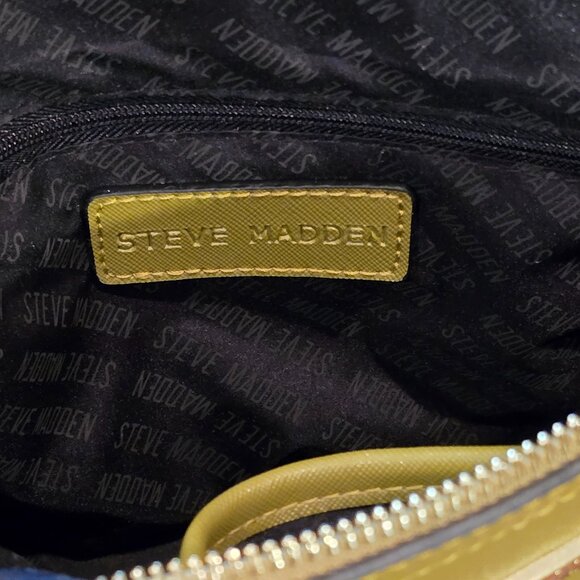 NWT - Steve Madden Crossbody Purse / Olive Green - Picture 5 of 6